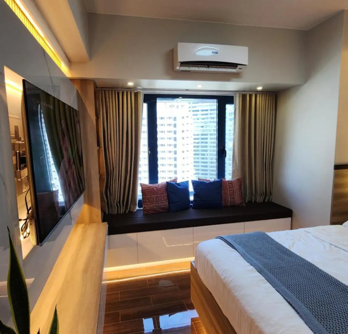 Apartment Air Residence Fantasy Sophisticated Chic Family Living 300 Mbps Fast Manila
