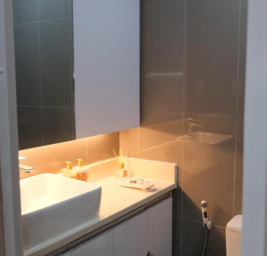 Air Residence Fantasy Sophisticated Chic Family Living 300 Mbps Fast Manila 0*,  Philippines